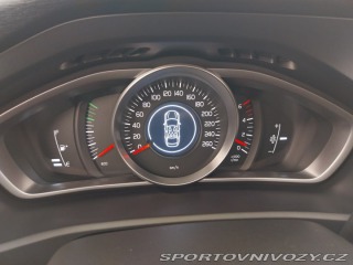 Volvo V40 2.0 D4 2012