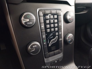 Volvo V40 2.0 D4 2012