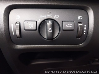 Volvo V40 2.0 D4 2012