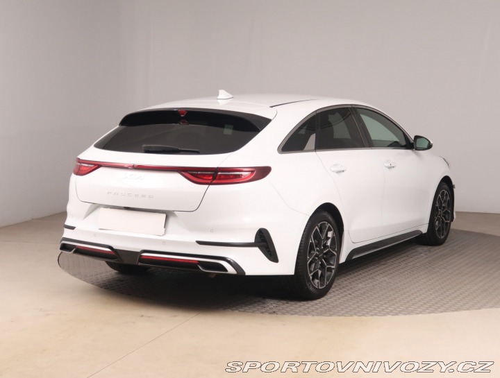 Kia ProCeed GT-Line 1.5 T-GDI 2021