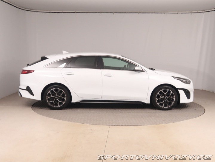 Kia ProCeed GT-Line 1.5 T-GDI 2021