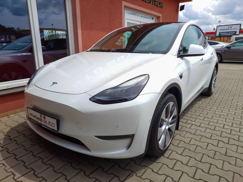 Tesla Model Y Long Range dual motor 378