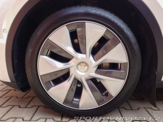 Tesla Model Y Long Range Dual Motor 378 2022