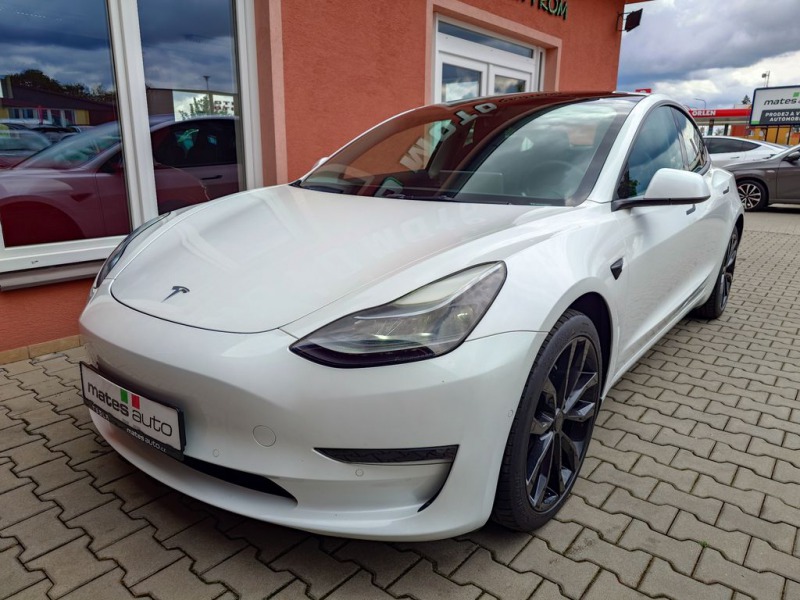 Tesla Model 3 Long Range Dual Motor 366