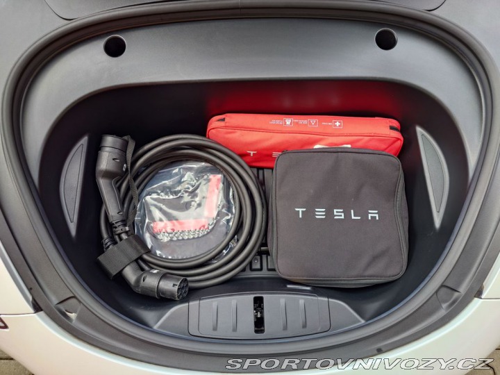 Tesla Model 3 Long Range Dual Motor 366 2022