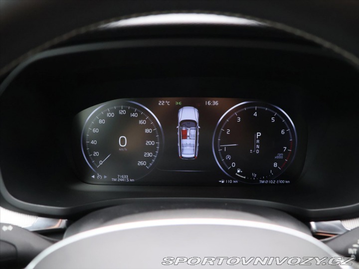 Volvo V60 2,0 T5 184kW Drive-E R-De 2022