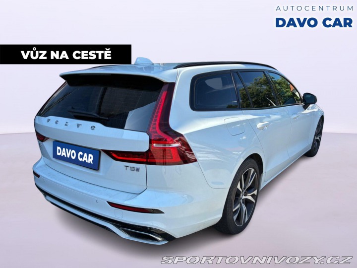 Volvo V60 2,0 T5 184kW Drive-E R-De 2022