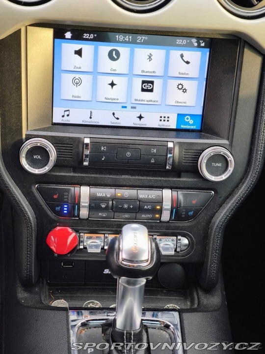 Ford Mustang 5,0   GT V8 1800