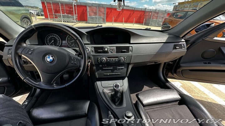 BMW 3 2,5 E92 325i Sport Pack 2007