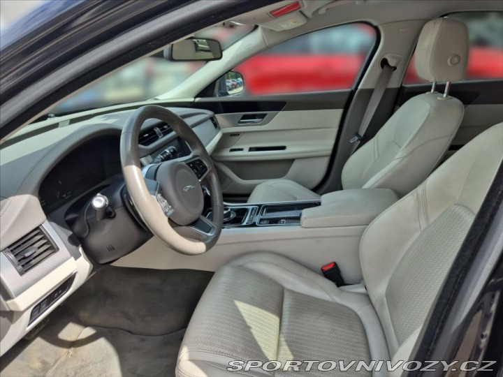 Jaguar XF 2,0 25t Prestige 2018