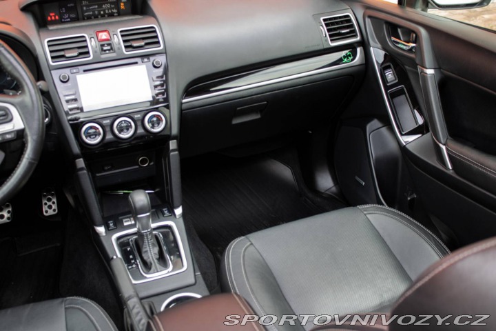 Subaru Ostatní modely Forester 2.0i XT Sport NAVI / 177 2018
