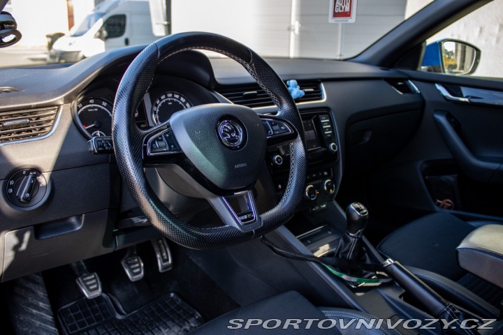 Škoda Octavia RS 2.0 TSI RS, 162kW, M6, 5 2015