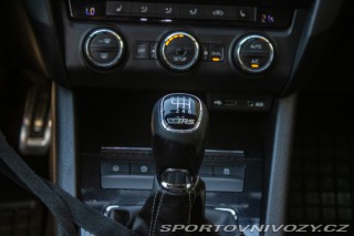 Škoda Octavia RS 2.0 TSI RS, 162kW, M6, 5 2015