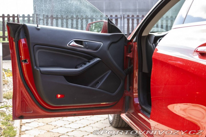 Mercedes-Benz CLA Shooting Brake 220d / 12 2018