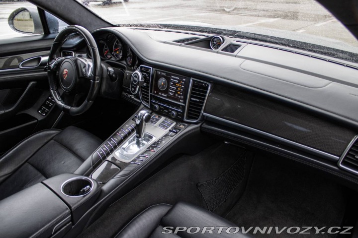 Porsche Panamera 4.8 Turbo 368kW / AJ NA 2010