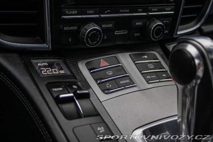 Porsche Panamera 4.8 Turbo 368kW / AJ NA 2010