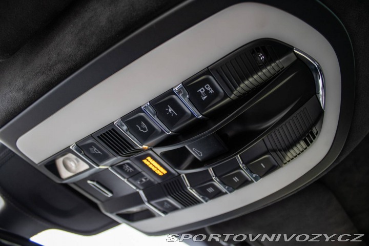 Porsche Panamera 4.8 Turbo 368kW / AJ NA 2010