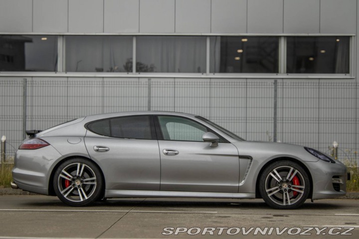 Porsche Panamera 4.8 Turbo 368kW / AJ NA 2010