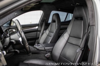Porsche Panamera 4.8 Turbo 368kW / AJ NA 2010