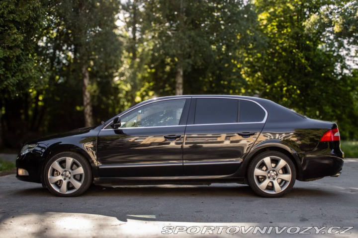 Škoda Superb 3.6 FSI V6 4x4 Elegance 2009
