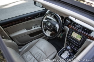 Škoda Superb 3.6 FSI V6 4x4 Elegance 2009