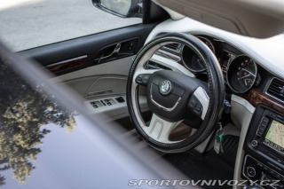 Škoda Superb 3.6 FSI V6 4x4 Elegance 2009