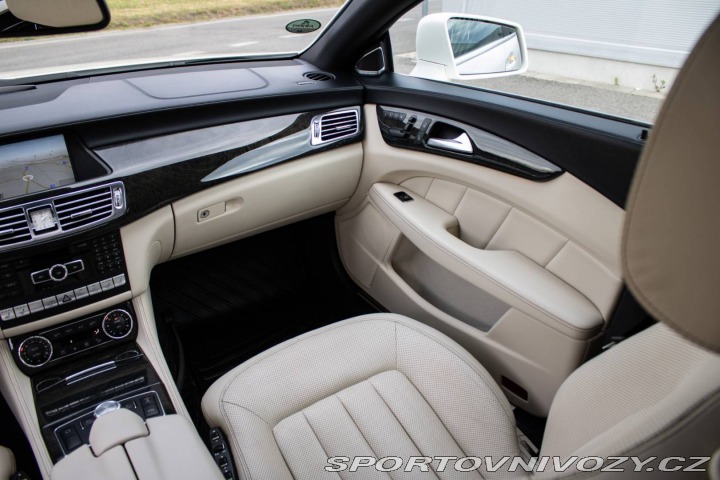 Mercedes-Benz CLS Shooting Brake 350 CDI 4 2013