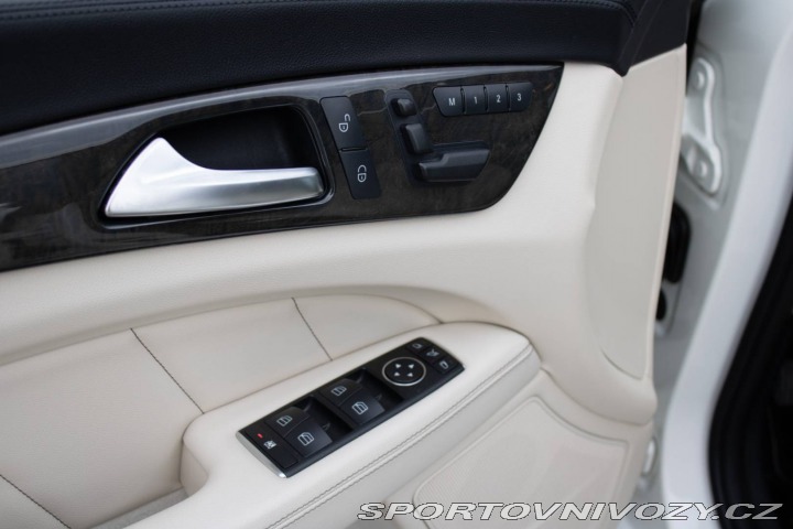 Mercedes-Benz CLS Shooting Brake 350 CDI 4 2013