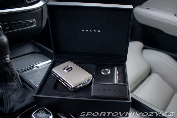 Volvo V60 T6 Inscription AWD A/T, 2018