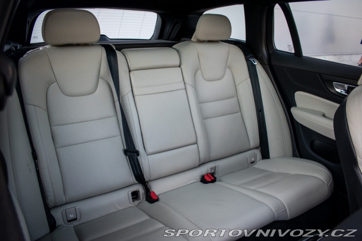 Volvo V60 T6 Inscription AWD A/T, 2018