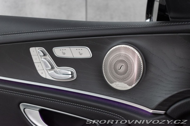 Mercedes-Benz E E 220d AMG*4MATIC*TAŽNÉ*A 2021