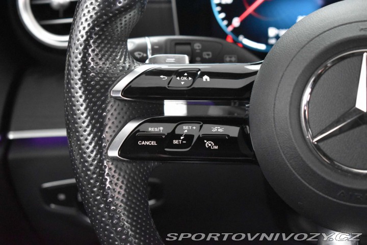 Mercedes-Benz E E 220d AMG*4MATIC*TAŽNÉ*A 2021