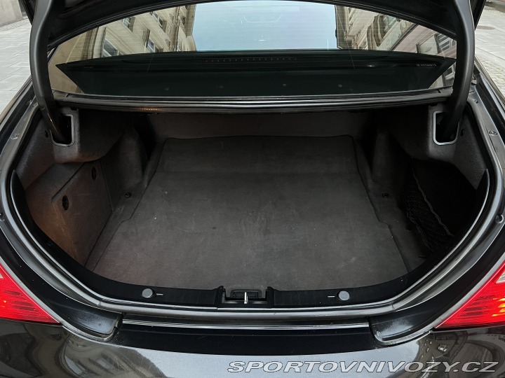 Mercedes-Benz CLS BENZÍN 2005