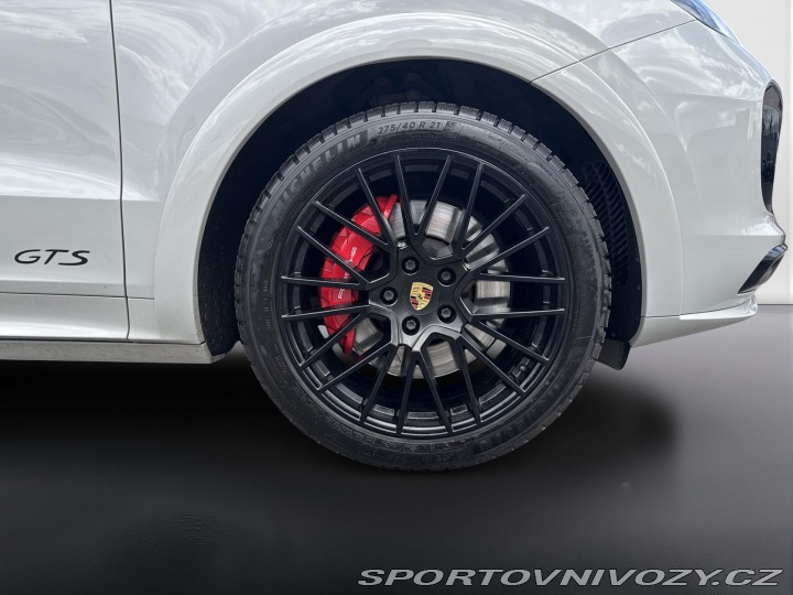 Porsche Cayenne GTS 2022