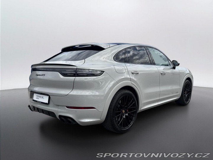 Porsche Cayenne GTS 2022