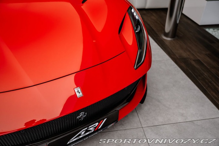 Ferrari 812 GTS, lift, karbon, CZ 2021