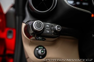 Ferrari 812 GTS, lift, karbon, CZ 2021