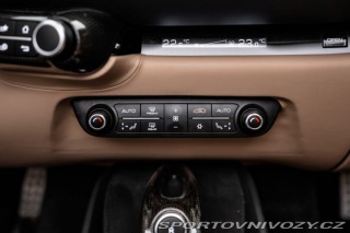 Ferrari 812 GTS, lift, karbon, CZ 2021