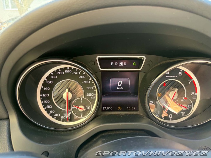 Mercedes-Benz Ostatní modely GLA45 AMG 4matic 2015