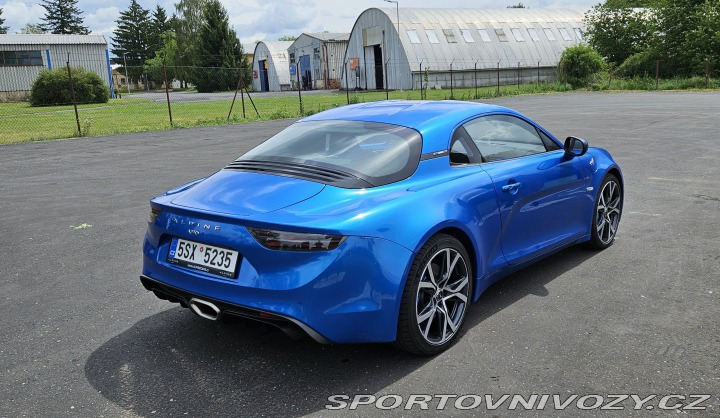 Alpine A110 2023
