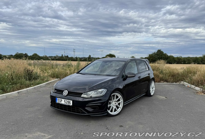 Volkswagen Golf 7.5 R Akrapović 2019