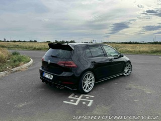 Volkswagen Golf 7.5 R Akrapović 2019