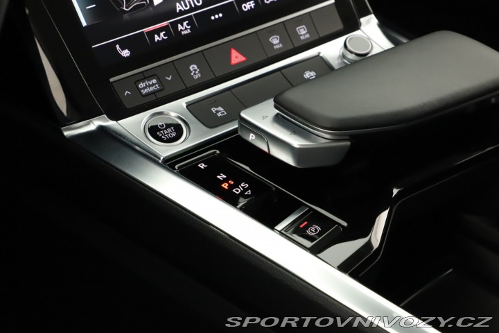 Audi Ostatní modely e-tron S-Line e-tron 50 quattro 2021