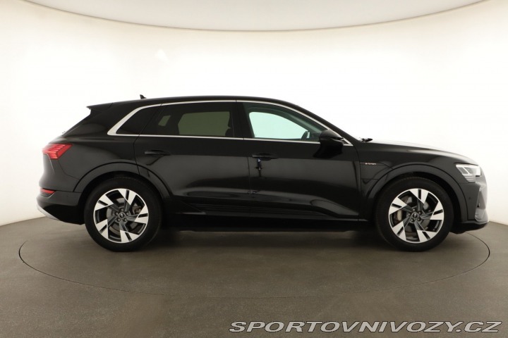Audi Ostatní modely e-tron S-Line e-tron 50 quattro 2021