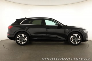 Audi Ostatní modely e-tron S-Line e-tron 50 quattro 2021