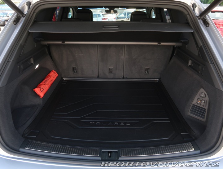 Volkswagen Ostatní modely Touareg R-Line 3.0 TDI 2019