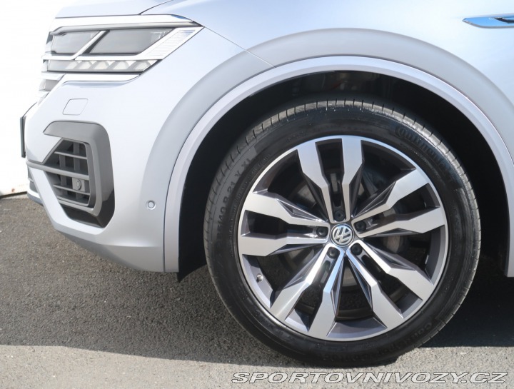 Volkswagen Ostatní modely Touareg R-Line 3.0 TDI 2019
