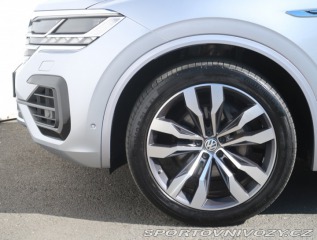 Volkswagen Ostatní modely Touareg R-Line 3.0 TDI 2019