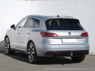 Volkswagen Ostatní modely Touareg R-Line 3.0 TDI 2019