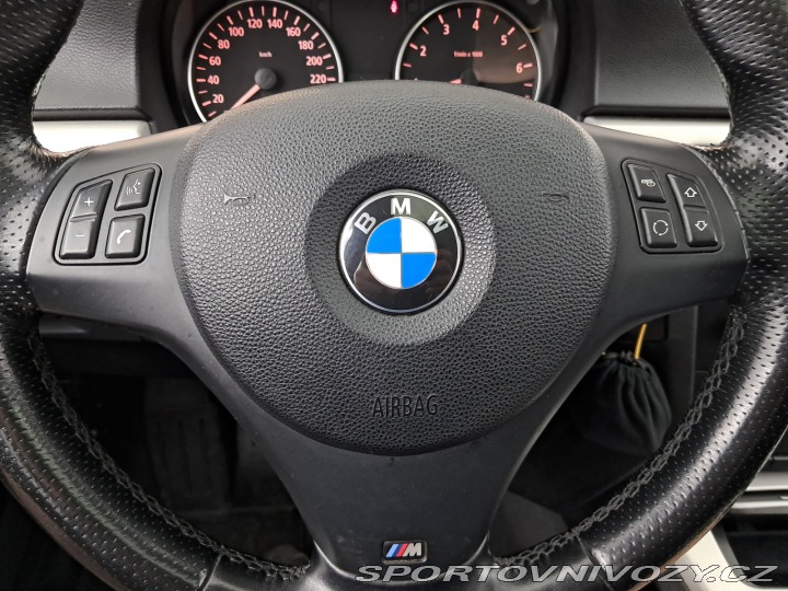 BMW 3 325 i 2006